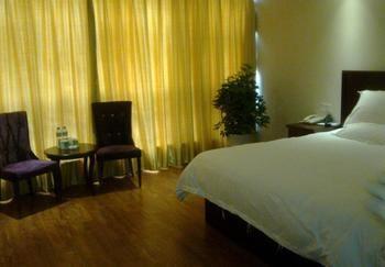Green Tree Inn Gaoyou Tonghu Road Beihai Express Hotel Dương Châu Ngoại thất bức ảnh